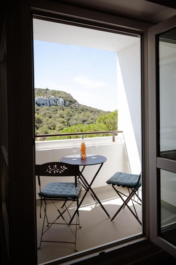 Studio Meuble Vue Exceptionnelle Les Baux Exteriör bild