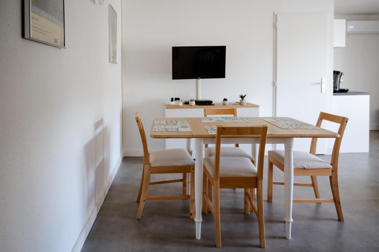 Studio Meuble Vue Exceptionnelle Les Baux Exteriör bild